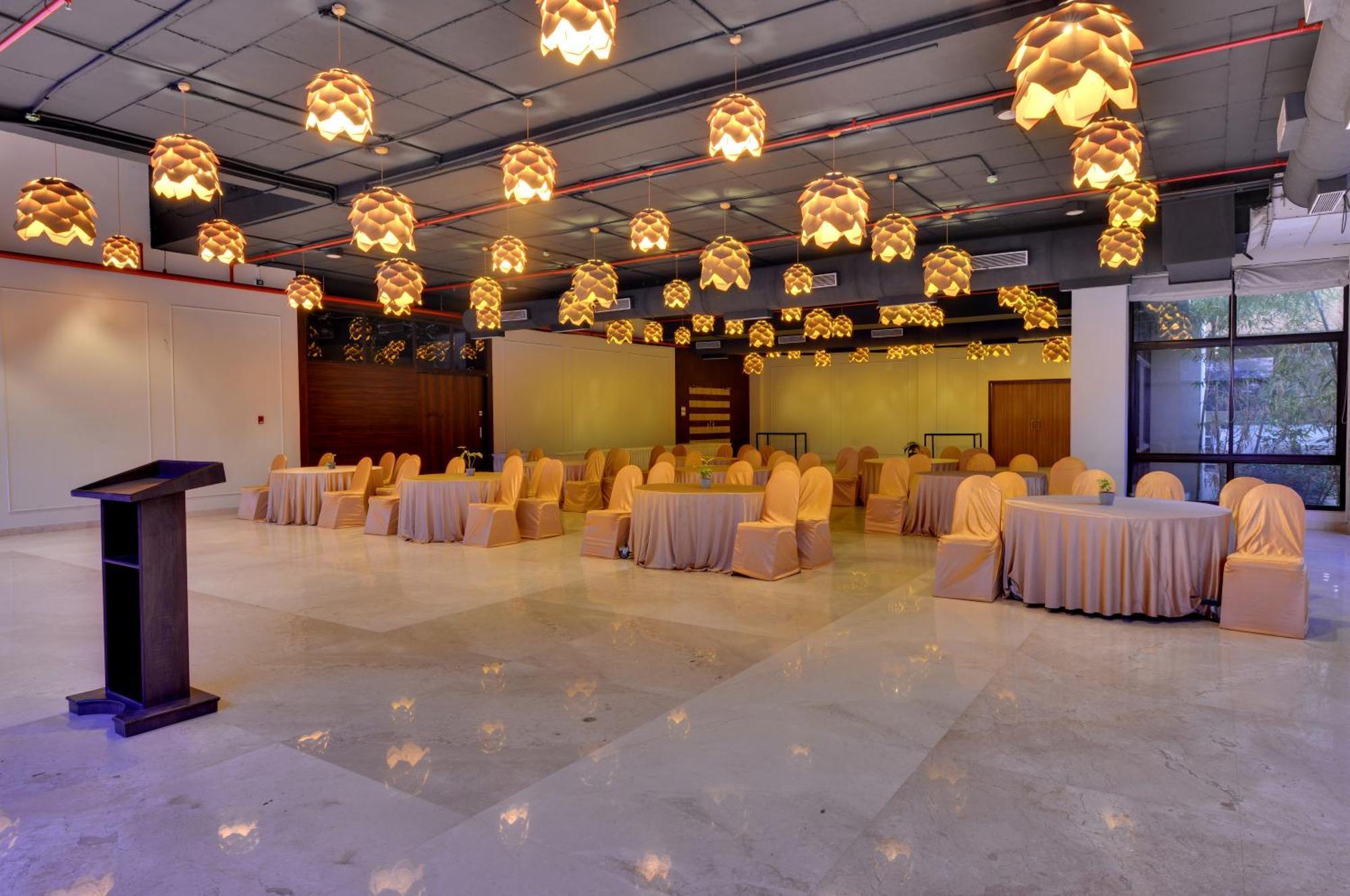 The Fern Residency, Vadgaon - Talegaon, Pune Extérieur photo