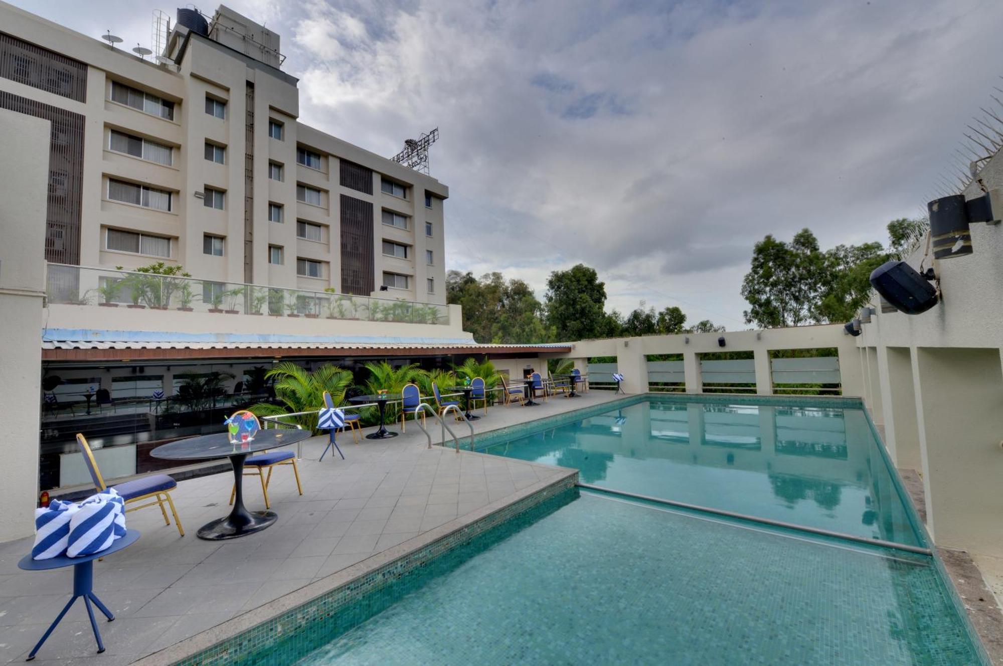 The Fern Residency, Vadgaon - Talegaon, Pune Extérieur photo