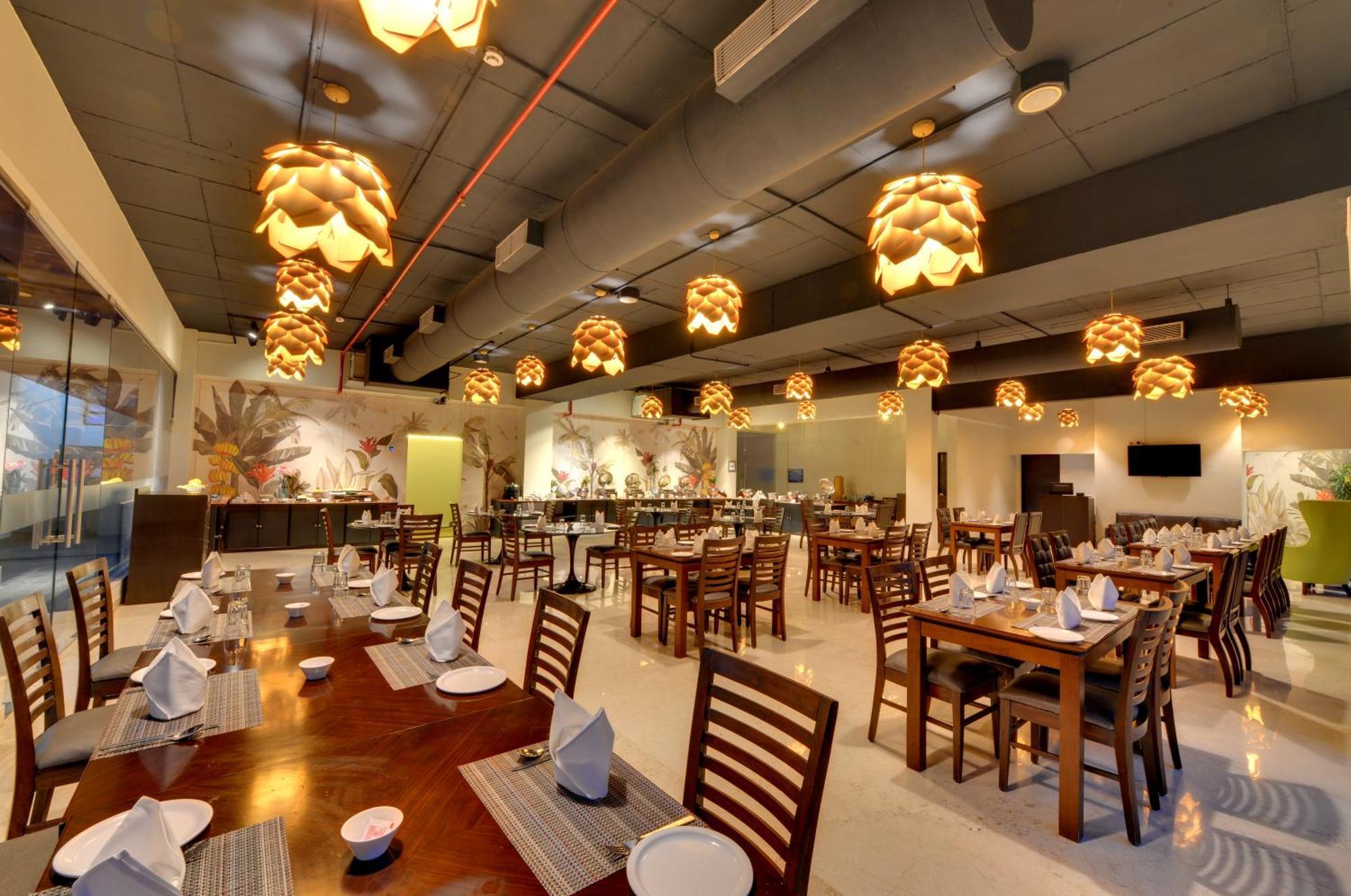 The Fern Residency, Vadgaon - Talegaon, Pune Extérieur photo