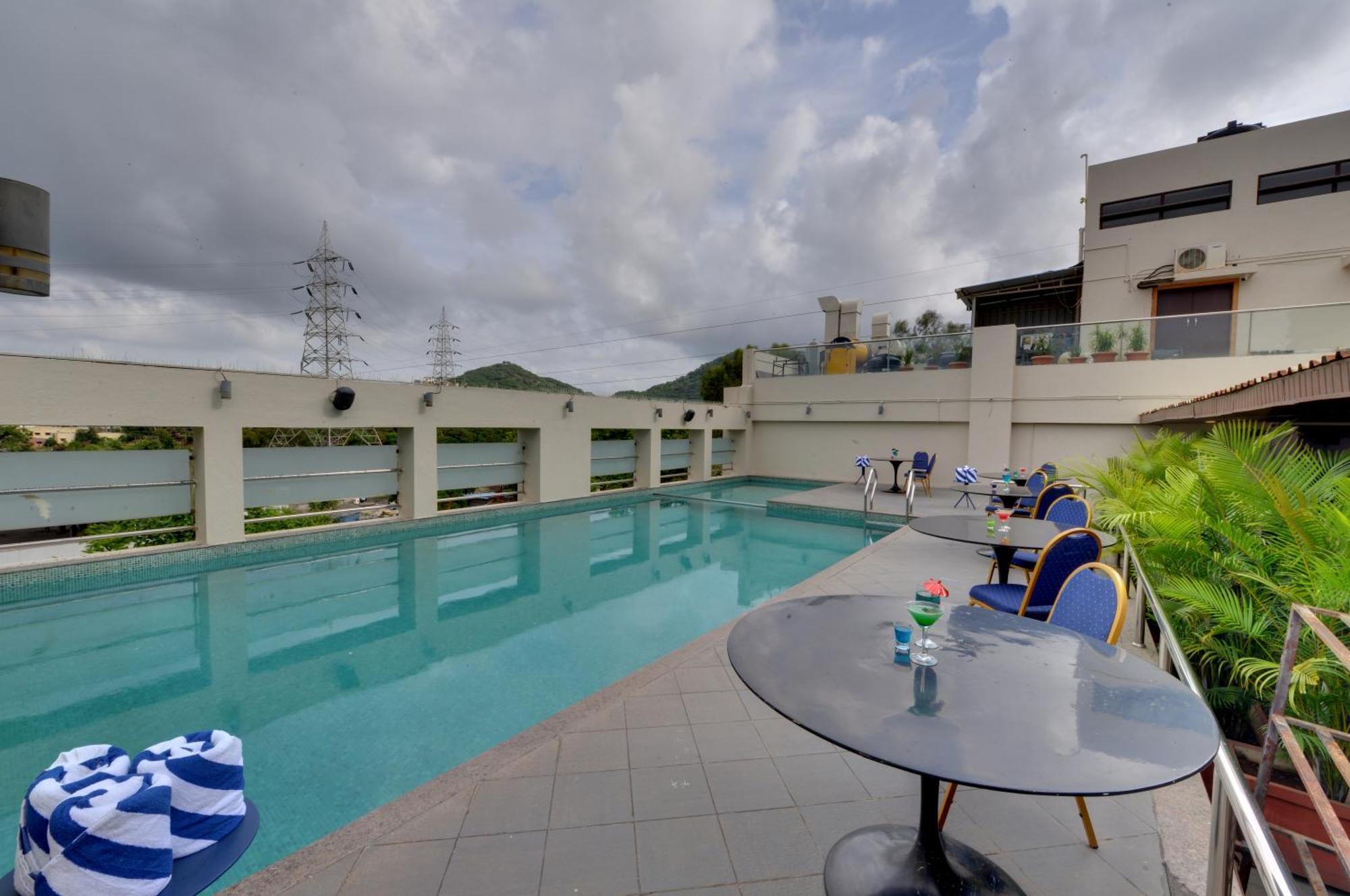 The Fern Residency, Vadgaon - Talegaon, Pune Extérieur photo