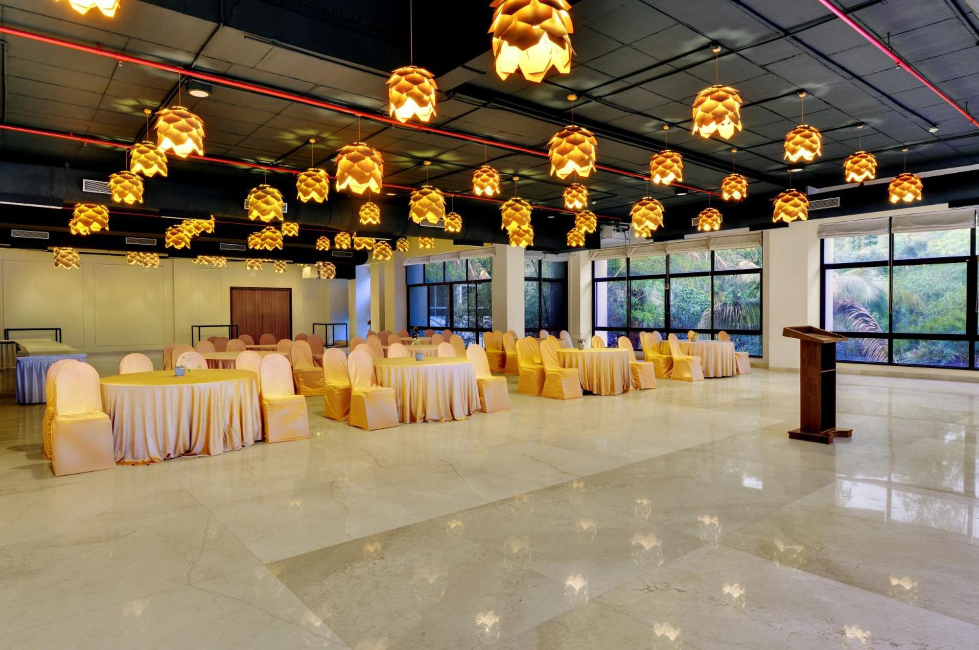 The Fern Residency, Vadgaon - Talegaon, Pune Extérieur photo