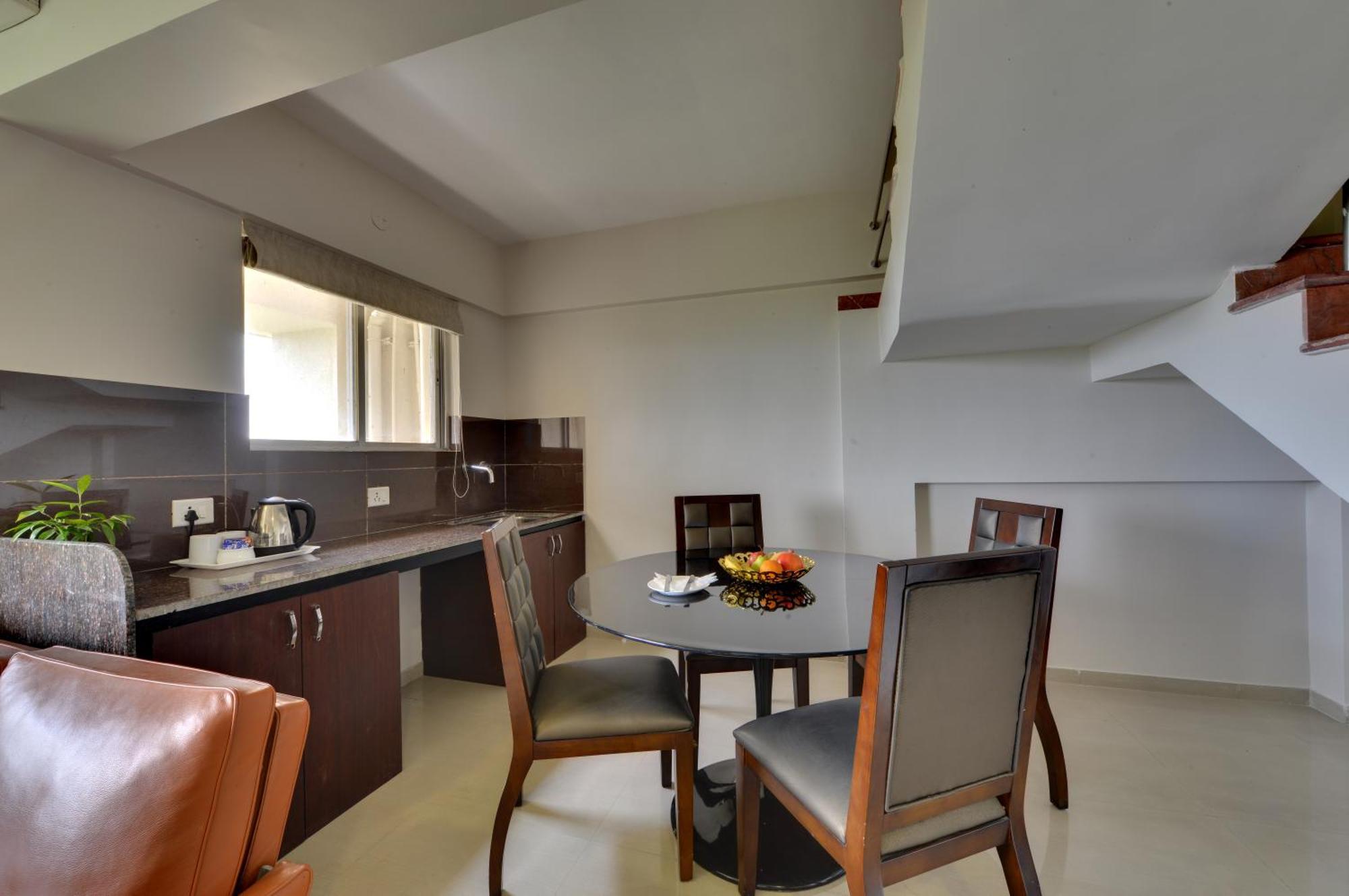 The Fern Residency, Vadgaon - Talegaon, Pune Extérieur photo