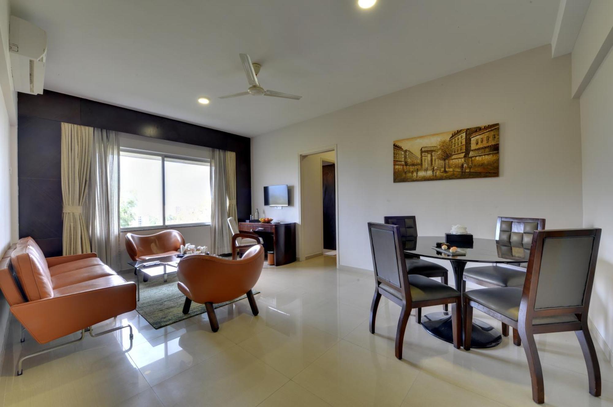 The Fern Residency, Vadgaon - Talegaon, Pune Extérieur photo
